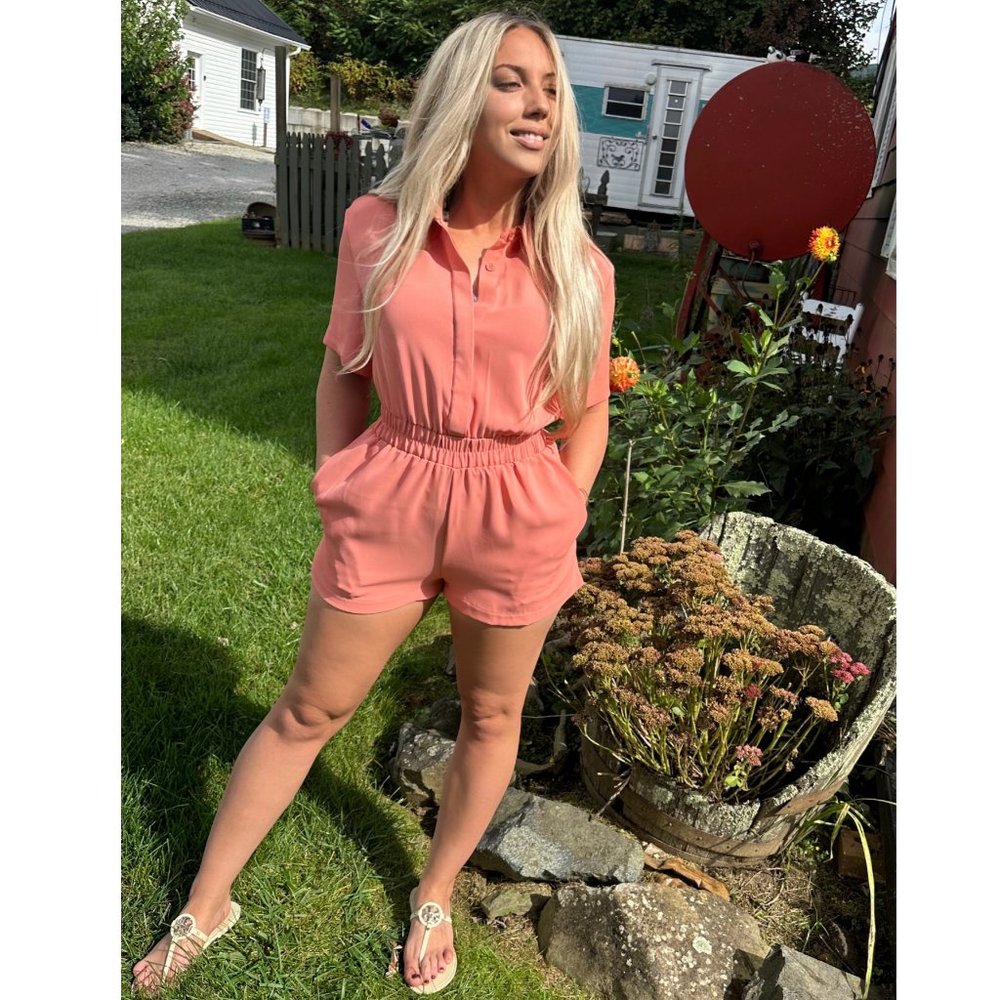 BCBGeneration Button Front Romper - Deep Peach - Size XS *LIKE NEW*